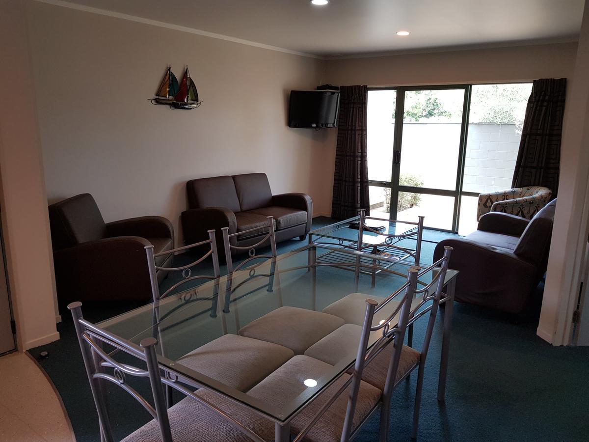 Portmans Motor Lodge Hastings Bagian luar foto