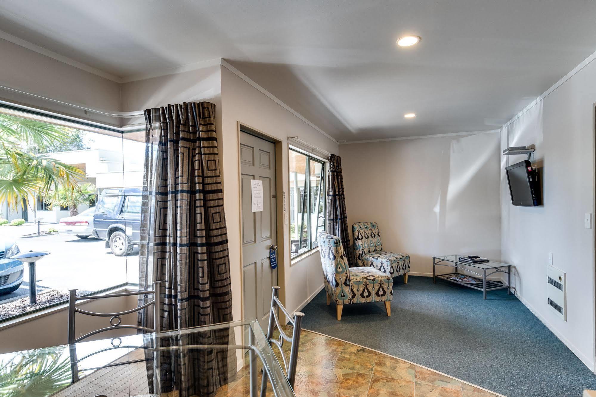 Portmans Motor Lodge Hastings Bagian luar foto